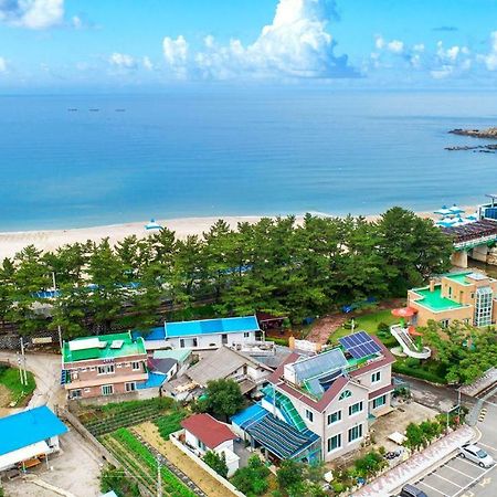 Samcheok Sol Beach Pension Dış mekan fotoğraf