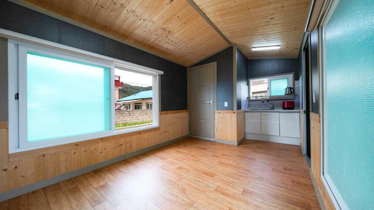 Samcheok Sol Beach Pension Dış mekan fotoğraf