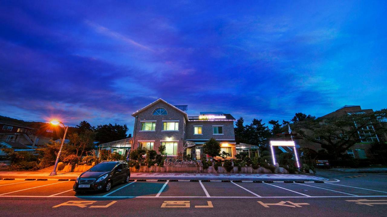 Samcheok Sol Beach Pension Dış mekan fotoğraf